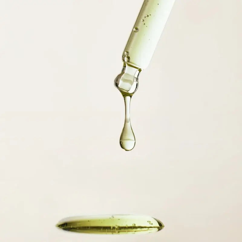 Beauty Of Joseon green tea calming serum dropper dispensing smooth green serum